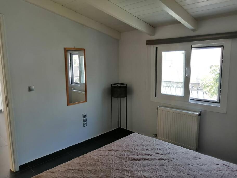 Manolis Loft Appartement Piraeus Buitenkant foto