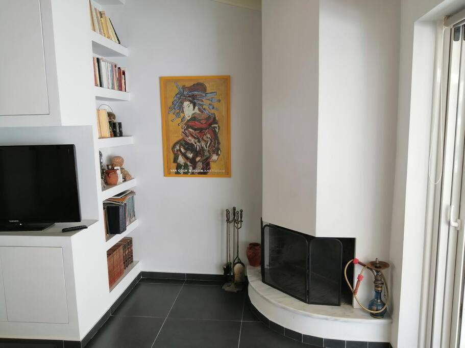 Manolis Loft Appartement Piraeus Buitenkant foto